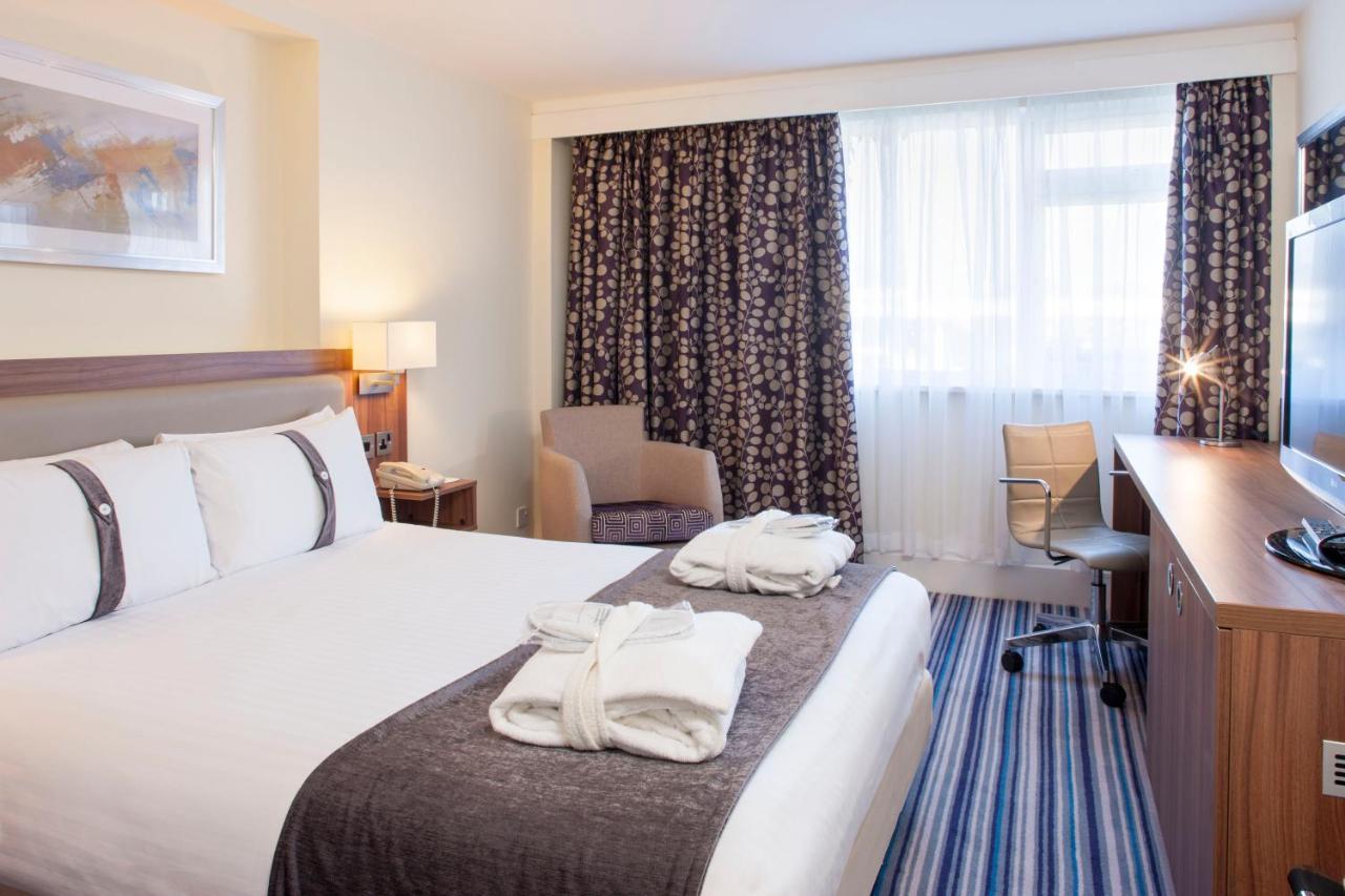Holiday Inn Warrington By Ihg Ngoại thất bức ảnh