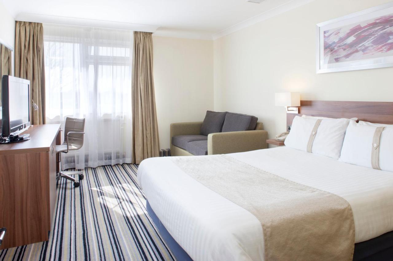 Holiday Inn Warrington By Ihg Ngoại thất bức ảnh