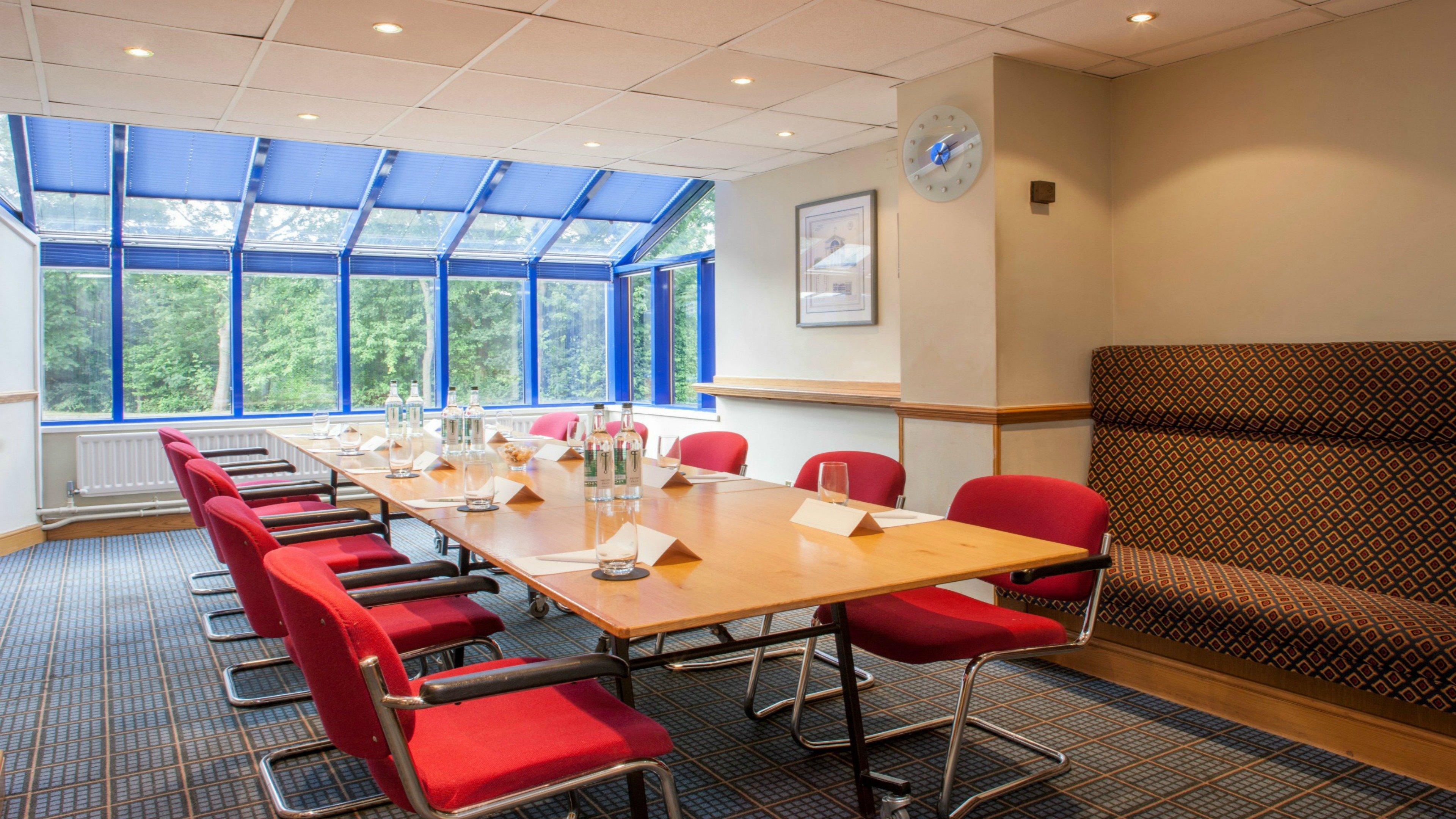 Holiday Inn Warrington By Ihg Ngoại thất bức ảnh