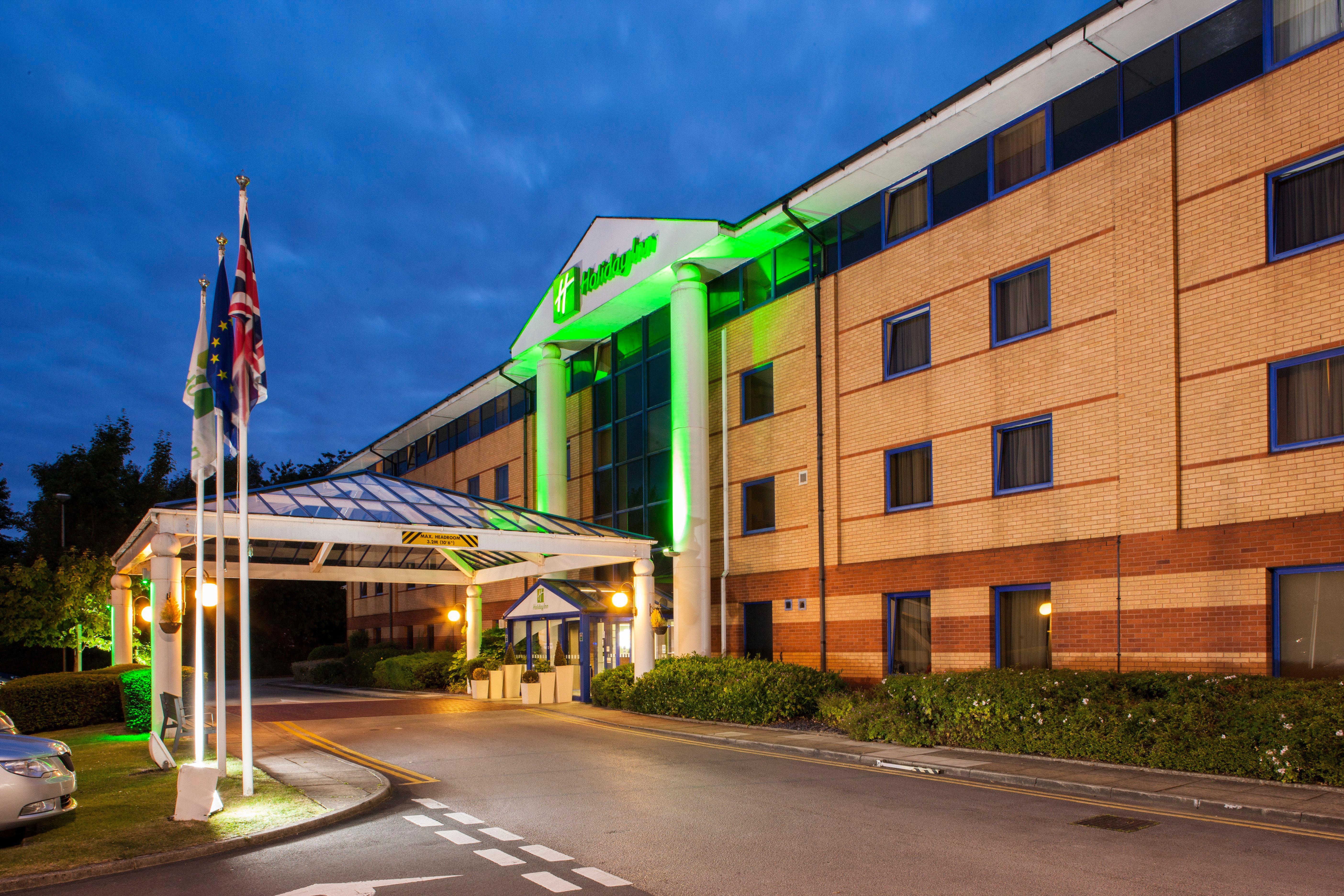 Holiday Inn Warrington By Ihg Ngoại thất bức ảnh