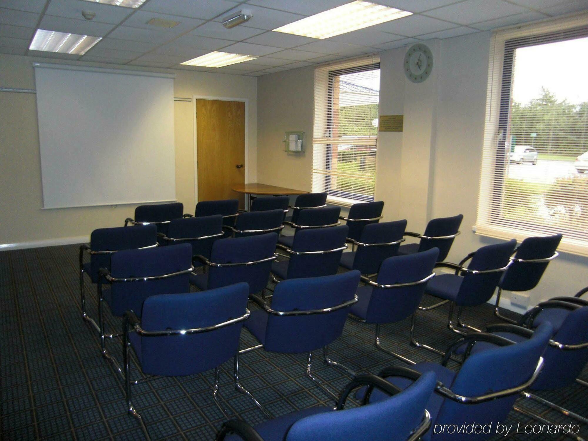 Holiday Inn Warrington By Ihg Tiện nghi bức ảnh